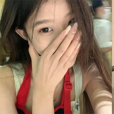 垃圾箱里的婴儿